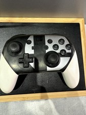 MANETTE NINTENDO SWITCH PRO