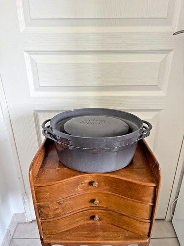 Ancienne cocotte grise - ancienne, en