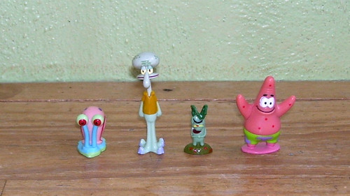 Lot figurines kinder - kinder, bob