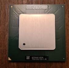 Processeur CPU Intel Pentium III-S SL5PU 1,133 MHz/512 Ko socket 370 Tualatin