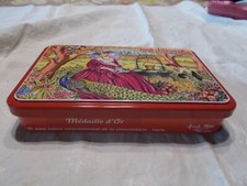 BOITE METALLIQUE VIDE "LES