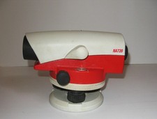 3412*  theodolite de chantier