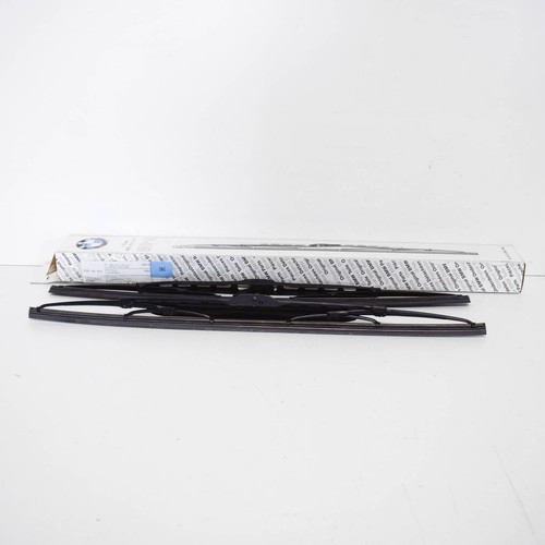 Bmw front windshield wiper - front,