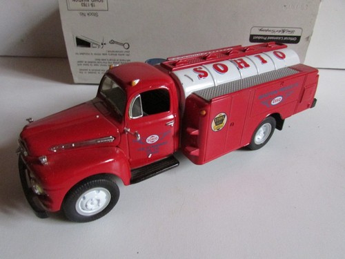 Camion ford citerne sohio - 6,