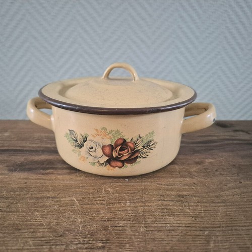 Pot couvercle émaillé - à,