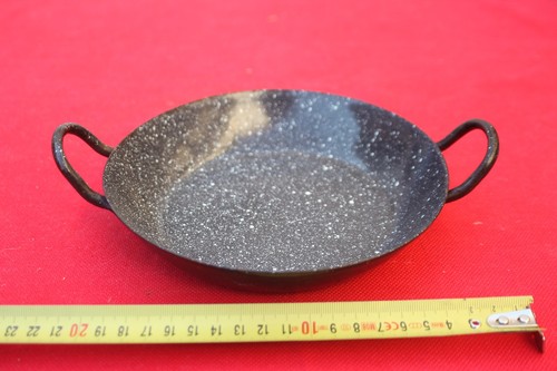 Petit plat metal - metal, emaillée