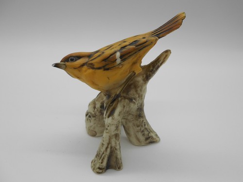 Figurine en biscuit - 01,