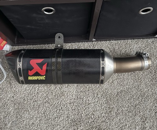 Akrapovic carbon fiber - akrapovic,