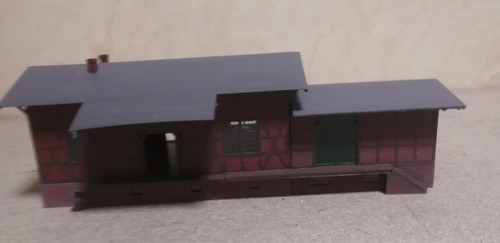 Grand hangar marchandise - a,
