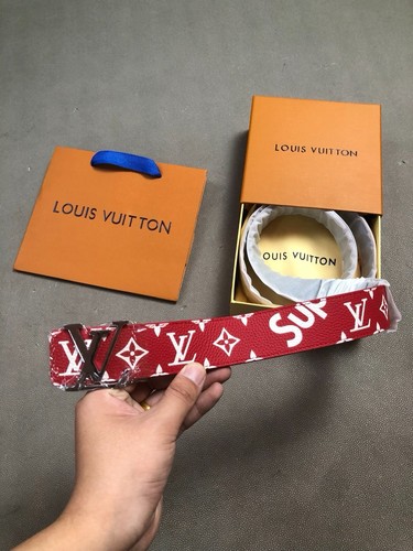 Unused louis vuitton supreme - unused,