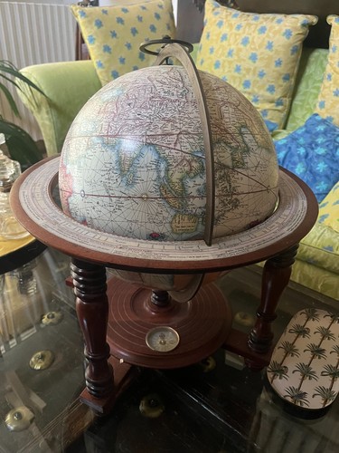 Globe terrestre decoration - globe, en
