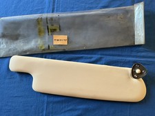 Pare soleil d’origine Renault réf 7700511727