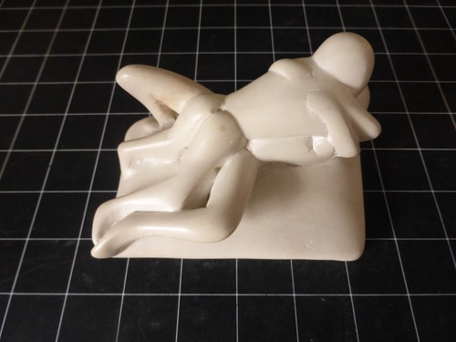 Statuette figurine erotique