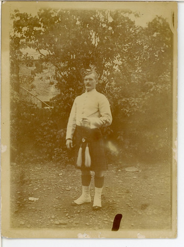 Man wearing kilt vintage - kilt,