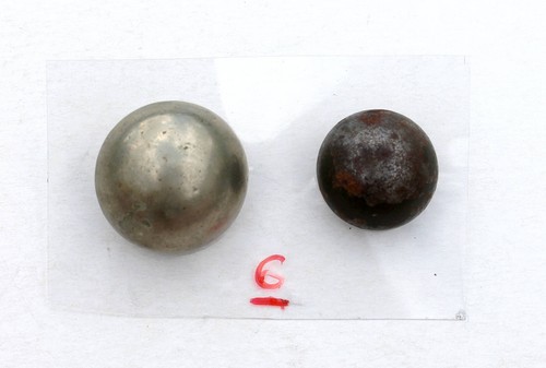 Bouton uniforme ancien - 2,