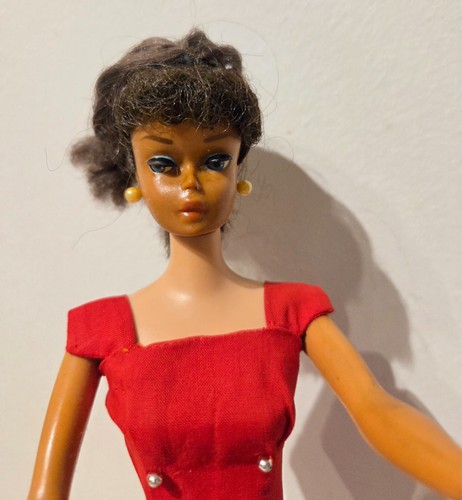 Poupée ancienne barbie - poupée,