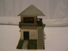 HO model house and its outdoor staircase KIBRI ref: 3577