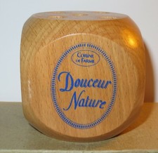 LARGE WOODEN CUBE PENCIL HOLDER (number ""5") FARM CORINNE SOFTNESS NATURE