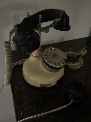 Rare ancien telephone 1924 - rare,