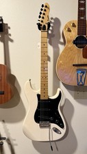 Peavey Predator Electric Guitar Early 90’s USA Assembled Cream & Black
