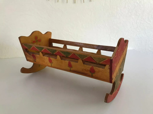 Ancien berceau petit - 7,