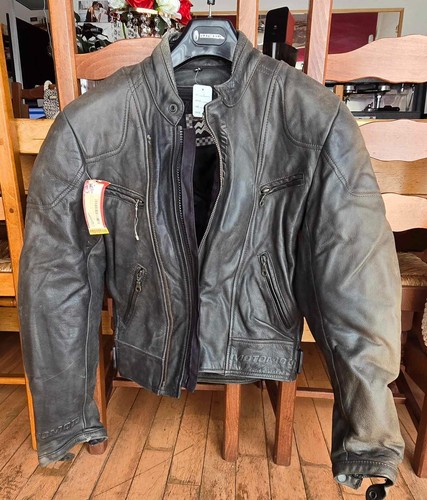 Veste moto cuir - veste,