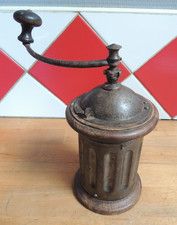 ANCIEN MOULIN A CAFE PEUGEOT FRERES MODELE G2 DANS SON JUS