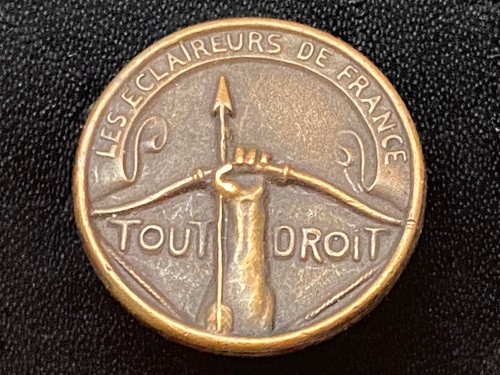 Scoutisme ancien insigne - :,