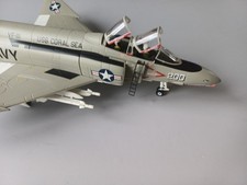 Corgi Aviation 1:72 Diecast Model McDonnell Douglas F4 Phnatom US Navy AA33201