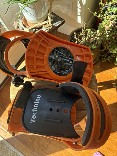 Techine snowboard bindings - snowboard,