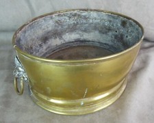 CACHE-POT en laiton, ancien