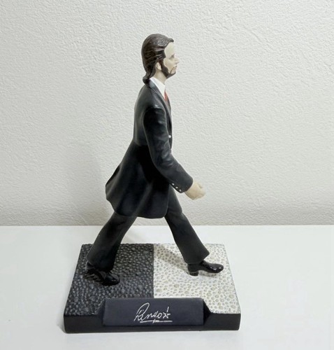 Mini statue figurine - , the