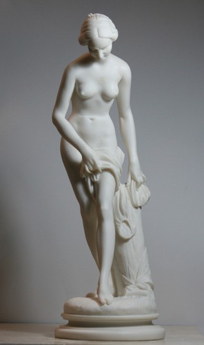 Statue sculpture marbre moulé