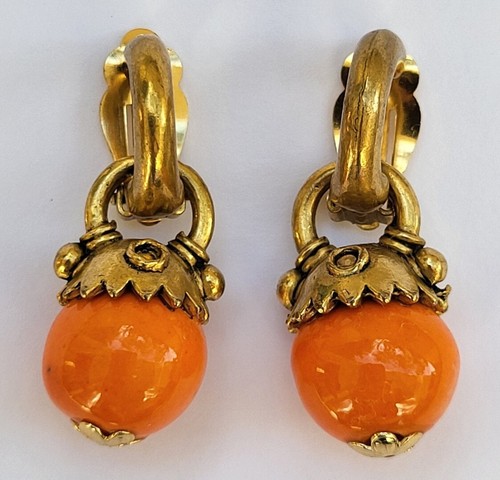 Très belles boucles - très,