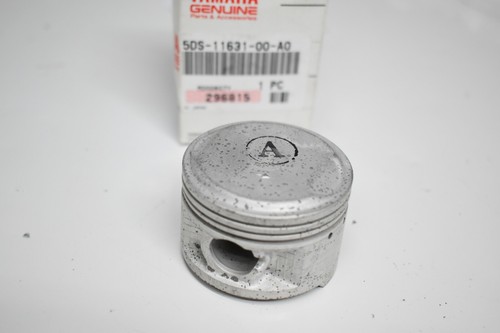Piston nue origine yamaha 125 - nue,