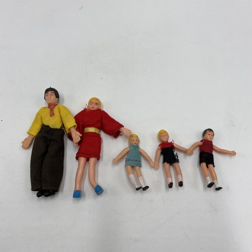 Lundby dolls house family mum - family,