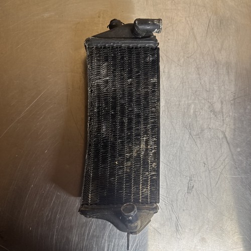 39061 1066 radiateur gauche - 39061-1066,
