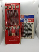 JOUEF, Échelle HO, Lot de 8 Rails Courbes sous blister.