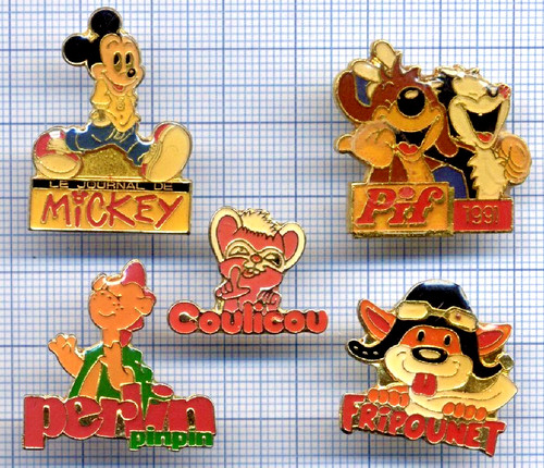 Pin magazines enfants - 5, pin's