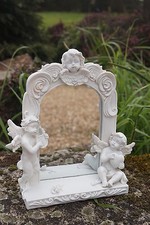 P602.345 FIGURINE STATUETTE