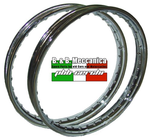 Paire roues moto - moto, morini