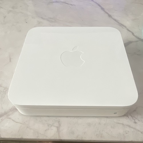 Apple airport station - apple,
