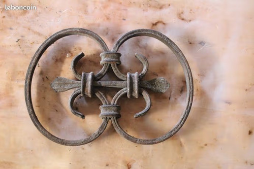Vends lot decors volutes - vends,