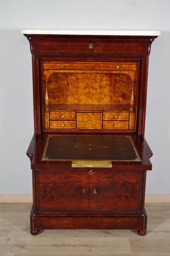 Secrétaire restauration - restauration, en