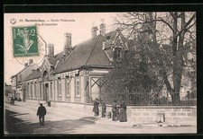 Old postcard Senonches, kindergarten, overview 