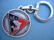 AUGIS keychain - Enamelie de la ROCHE-TAILLEE Saint Uze 26 Dauphiné No. 1