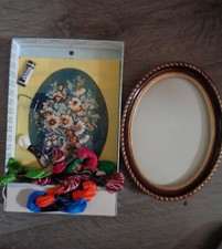 kit complet broderie à finir avec cadre fourni et coton