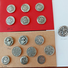 16 boutons métal argenté  vintage armoiries