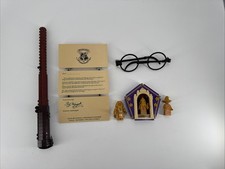 LEGO Harry Potter #76391 Hogwarts Icons ONLY Gold Minifigure Stand, Wand, Letter