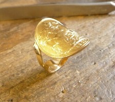 Bague pièce or cintrée